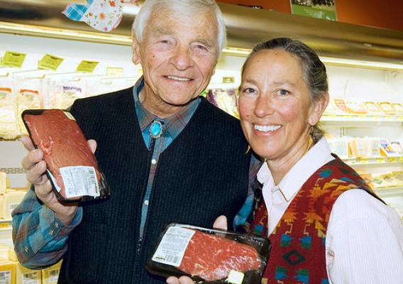 John and Trudi Kretsinger of KW Farms promoting their grass-fed beef products at one of La Montanita’s stores.
